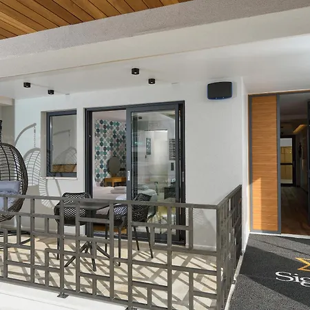 Sigma Aparthotel 4*
